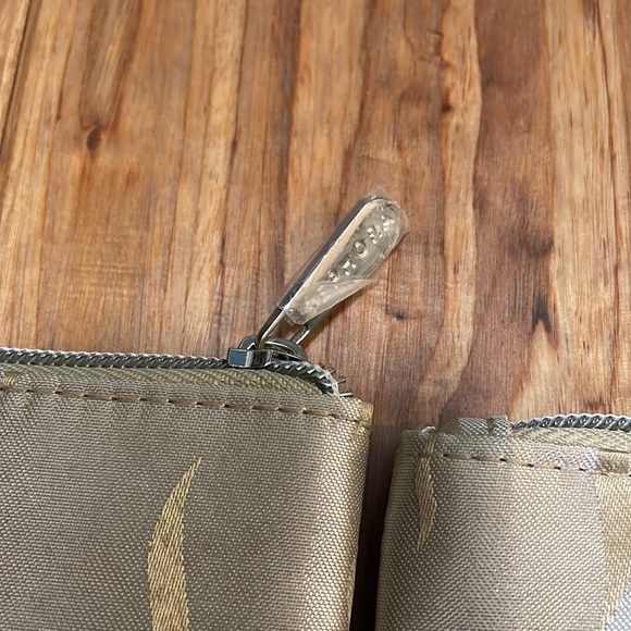 Free with purchase! Sephora “Clutch” - Picture 6 of 10